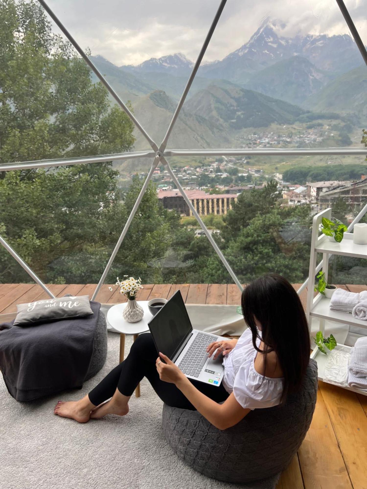 Elia Glamping Ξενοδοχείο Kazbegi Εξωτερικό φωτογραφία