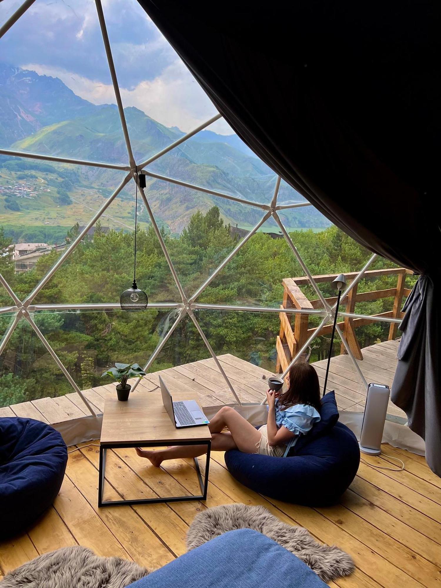 Elia Glamping Ξενοδοχείο Kazbegi Εξωτερικό φωτογραφία